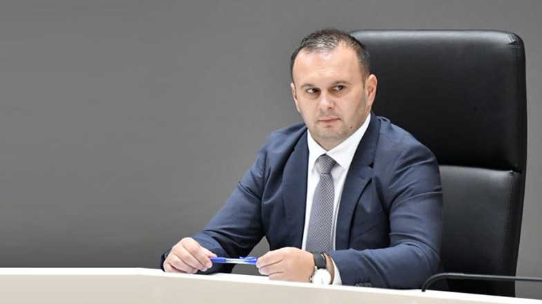 Ћосић: Увредљиви натпис на муралу биће уклоњен што прије